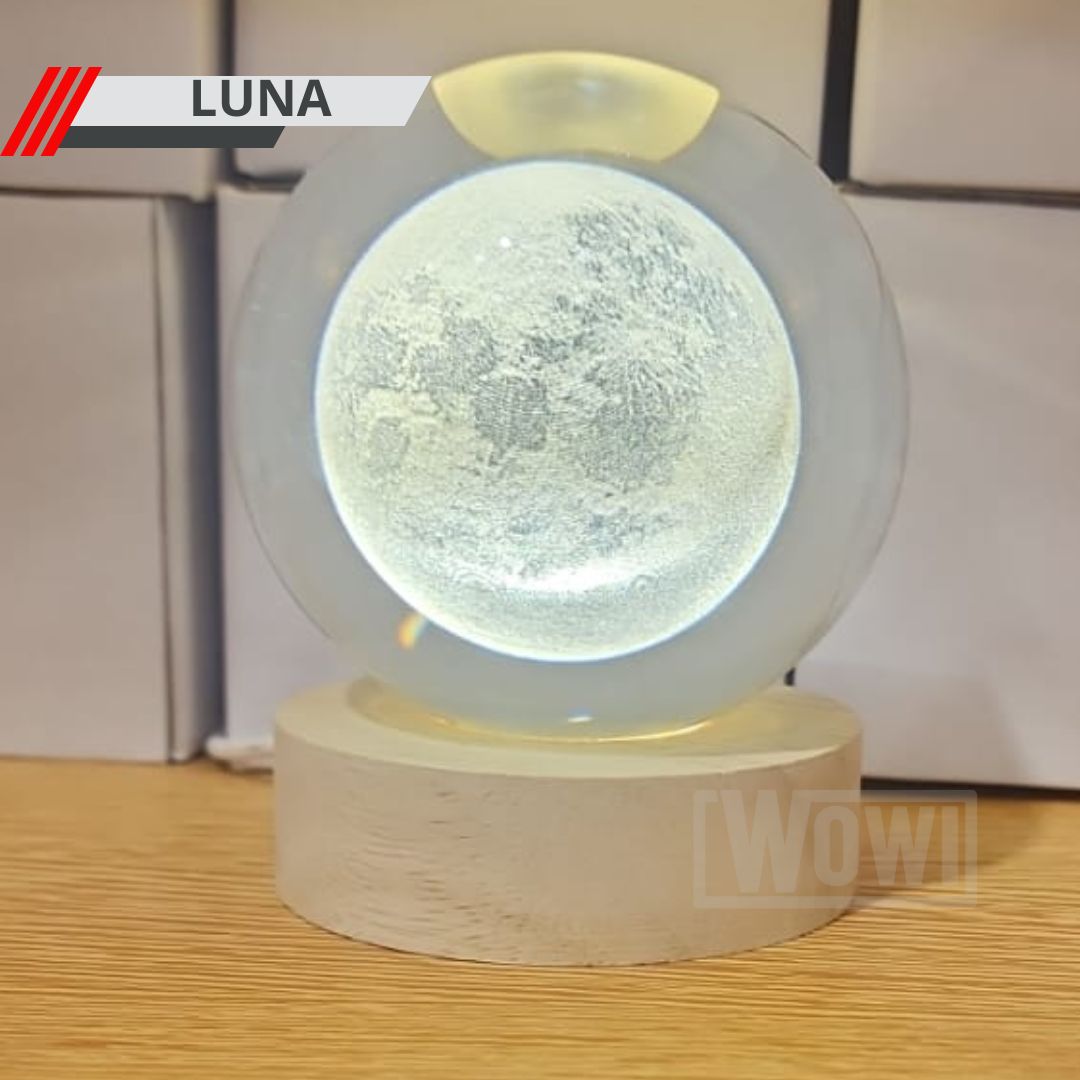 Bola de Cristal 3D  Diseño de Sistema Solar con Iluminación y Base de Madera