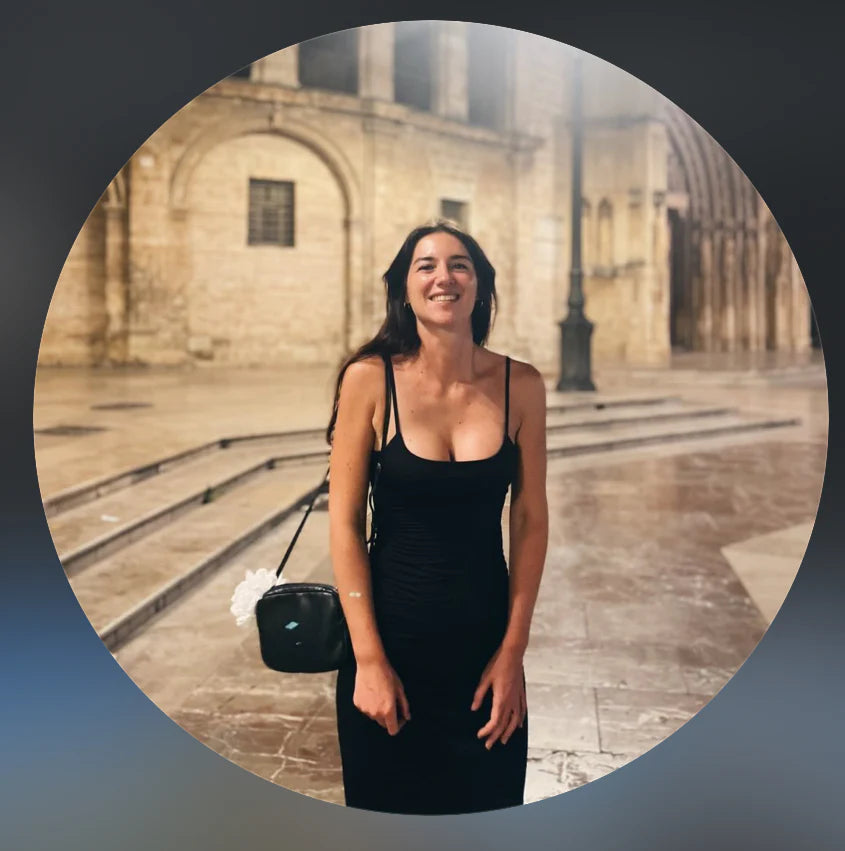 <em>Camila Hernández - Compradora de Instagram</em>